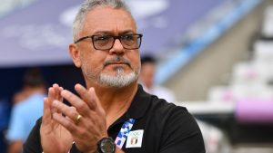 الزمالك يفاوض ميكالي.. ومبادرة “بيضاء” لتمويل الصفقة